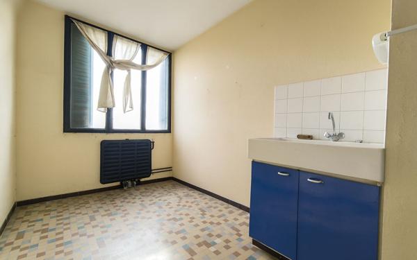 Appartement à vendre    4 pièces •  Nîmes
