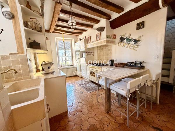 Maison à MICHERY, 89140 - 7 pièces 145m²