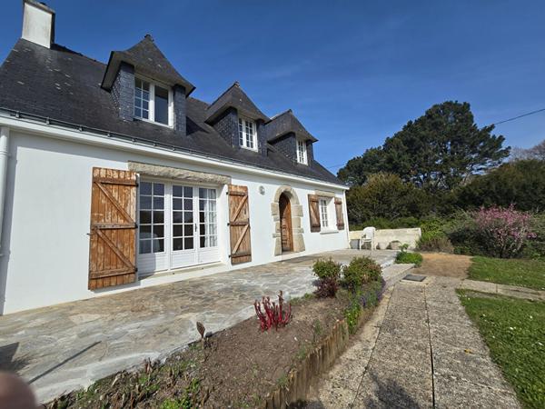 Sarzeau à proximité du bourg - grand jardin