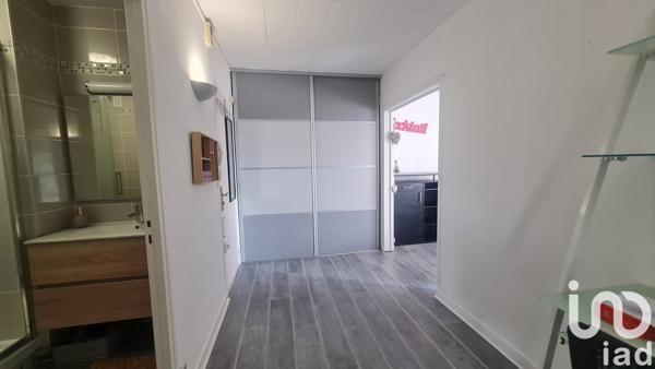 Appartement 2 pièces de 54 m² à Tinqueux (51430)