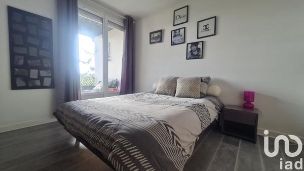 Appartement 2 pièces de 54 m² à Tinqueux (51430)