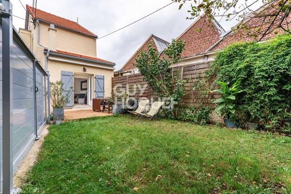 MAISON 3 CHAMBRES DANS UNE ALLEE PRIVEE