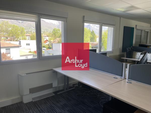 immeuble indépendant 1481 m² Montbonnot vente-location