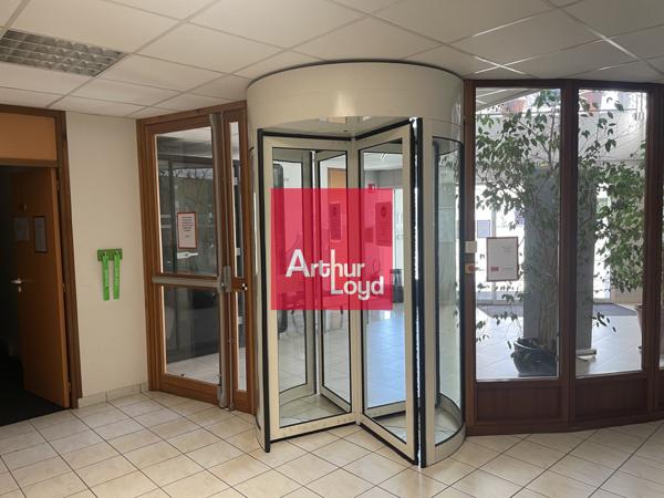 immeuble indépendant 1481 m² Montbonnot vente-location