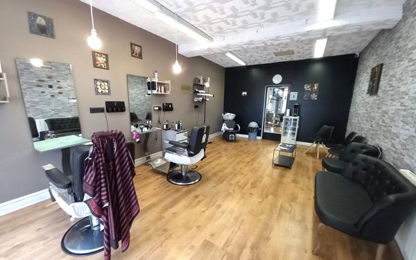 Immeuble à vendre    8 pièces •  Montceau-les-Mines