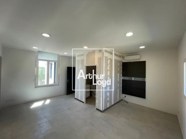 Bureaux 552 m² à vendre - Visibilité RD609 entre Béziers et Narbonne