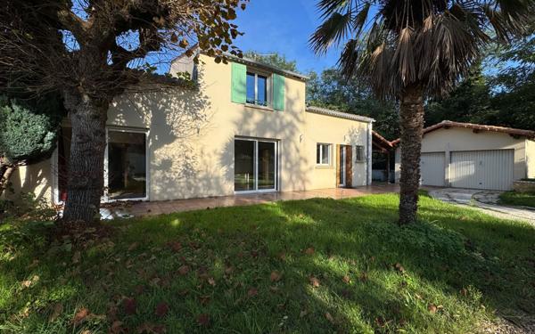 Maison à vendre    7 pièces •  Saujon