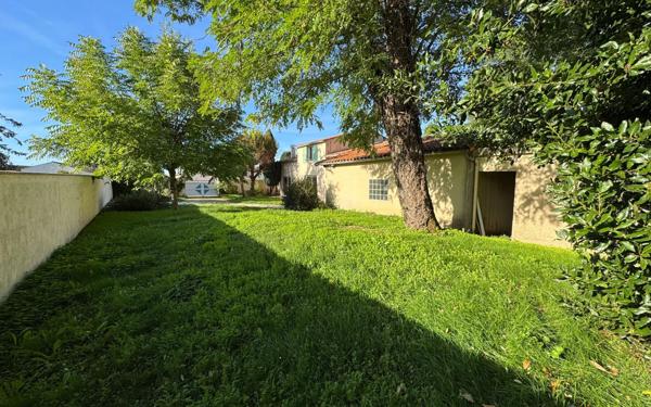 Maison à vendre    7 pièces •  Saujon