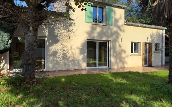 Maison à vendre    7 pièces •  Saujon