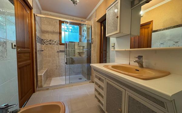 Maison à vendre    7 pièces •  Saujon