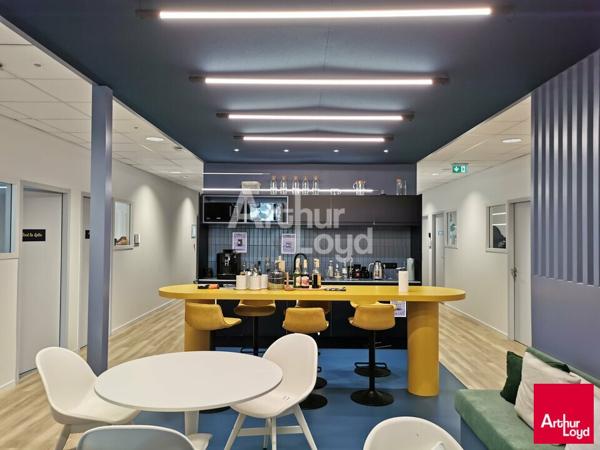 VIA SILVA - BUREAUX A LOUER - IMMEUBLE PREMIUM