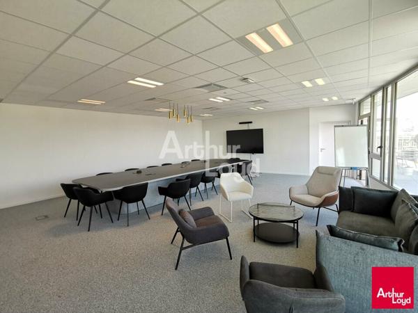 VIA SILVA - BUREAUX A LOUER - IMMEUBLE PREMIUM