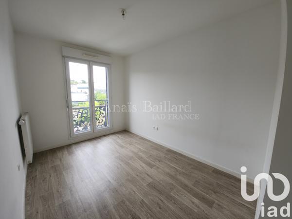 Appartement à vendre 3 pièces 59 m² Corbeil-Essonnes