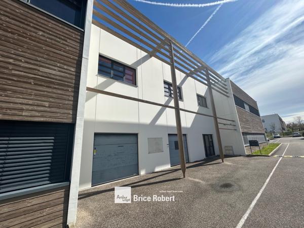 Location bureaux grands plateaux lumineux Parc Technologique Saint-Priest