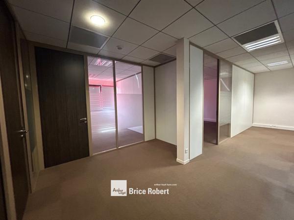 Location bureaux grands plateaux lumineux Parc Technologique Saint-Priest