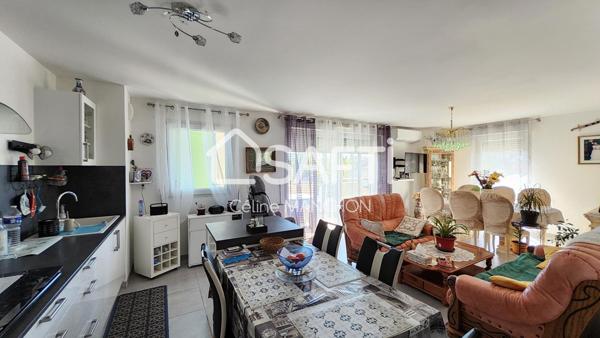 EXCLUSIVITÉ PROCHE CENTRE VILLE D'OLLIOULES - T4 de 90 m2 + Terrasse + Parking couvert sécurisé