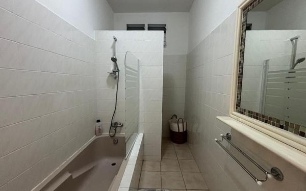 Appartement à louer    2 pièces •  Saint-François