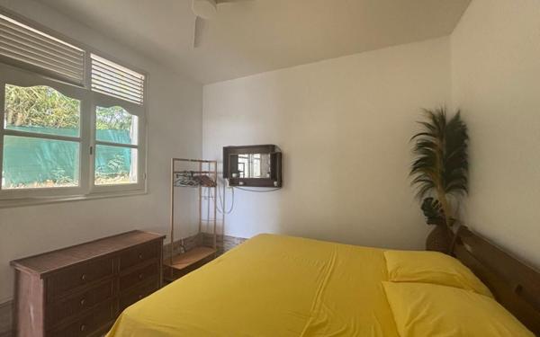 Appartement à louer    2 pièces •  Saint-François