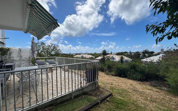 Appartement à louer    2 pièces •  Saint-François