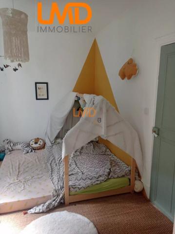 Maison avec belle vue et grand potentiel – Centre-ville d’Aubenas