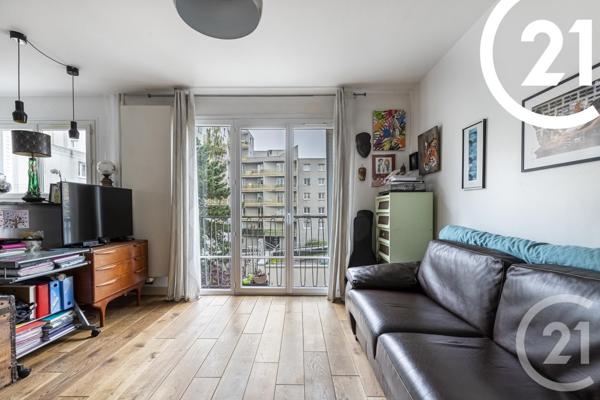 Appartement F2 à vendre  2 pièces - 44,50 m2 PARIS - 75018