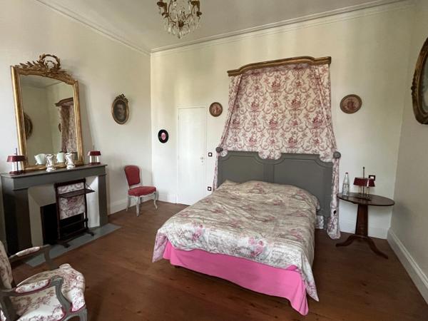 Marciac (32) ELEGANTE MAISON DE MAITRE, sans travaux, avec maison d'artistes ou gîte, parc séculaire clos de murs