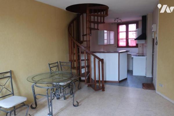Immeuble de rapport - Cour - 233m² cadastré