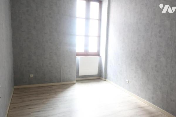 Immeuble de rapport - Cour - 233m² cadastré