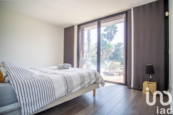 Maison à vendre 5 pièces 213 m² Le Plan-de-la-Tour