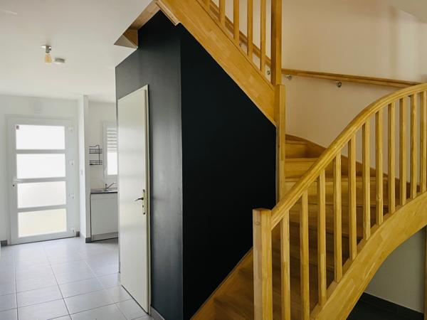 Treillières (44119) En vente pour famille ou investisseur à Treillières (44) : maison clé en main de type 4 proche commerce