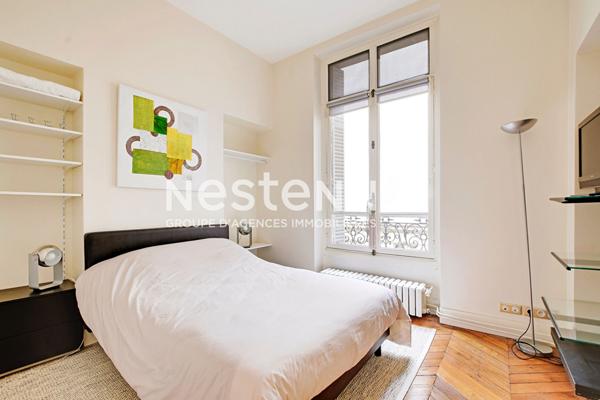 EXCLUSIVITÉ - Parc Monceau - Appartement 4 pièces de 133.18 m2 - Ascenseur - Cave - Gardien - Immeuble de Grand Standing