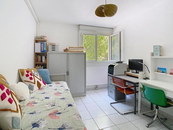 Vente / Appartement T4