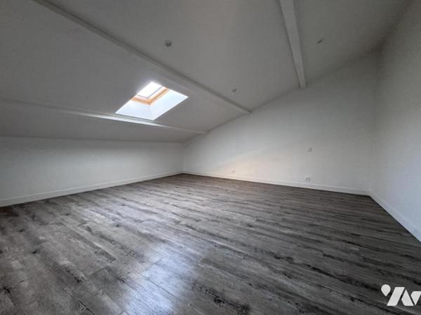 79410 ECHIRE - VILLA RECENTE DE 170m² sur terrains de 926m²