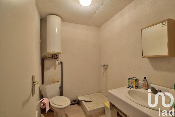 Grange 6 pièces de 410 m² à Esvres (37320)