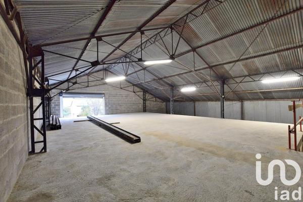 Grange 6 pièces de 410 m² à Esvres (37320)