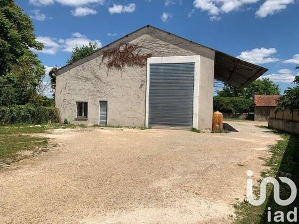 Grange 6 pièces de 410 m² à Esvres (37320)