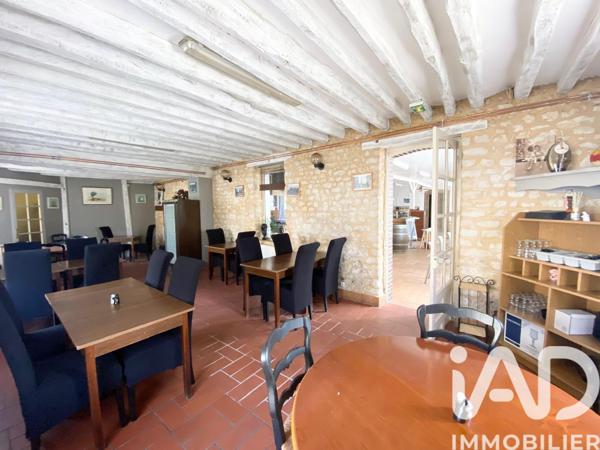 Maison à vendre 10 pièces 1 000 m² Sablons sur Huisne