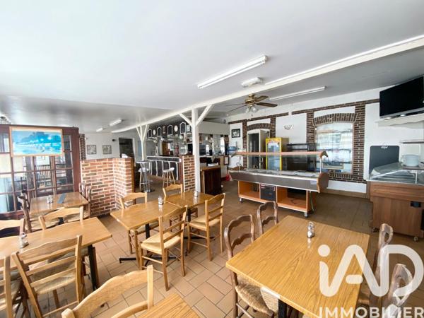 Maison à vendre 10 pièces 1 000 m² Sablons sur Huisne