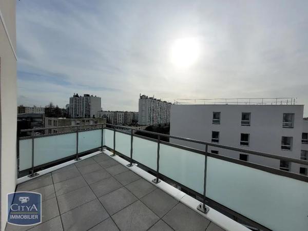 Appartement à louer 4 pièces 82.59m² Le Havre (76600)