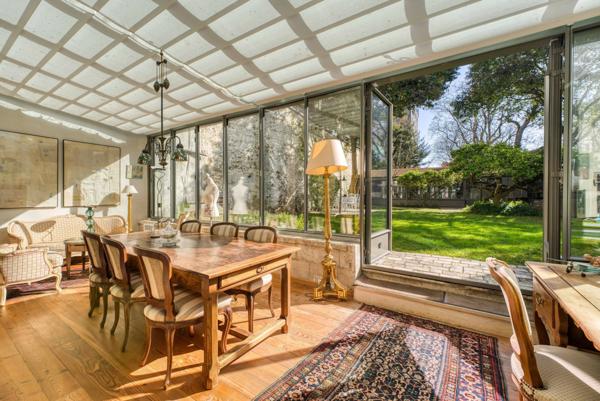 Elégant Appartement de Charme avec Jardin