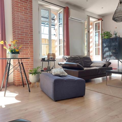 Dpt Tarn et Garonne (82), à vendre MONTAUBAN maison P6 de 185 m² -Avec terrasse et garage deux voitures