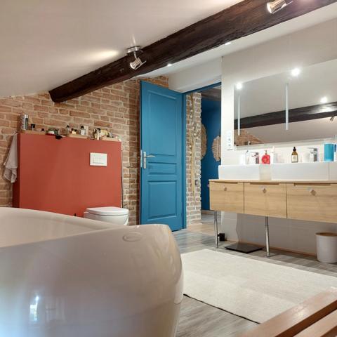 Dpt Tarn et Garonne (82), à vendre MONTAUBAN maison P6 de 185 m² -Avec terrasse et garage deux voitures