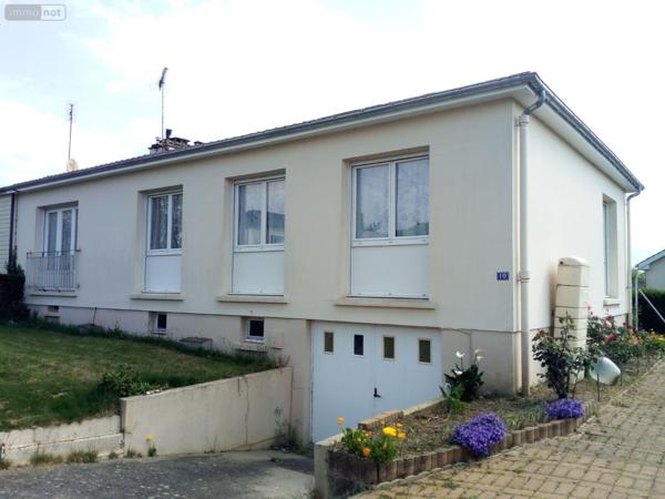 Maison à vendre à Villaines-la-Juhel en Mayenne (53700), ref : 1356