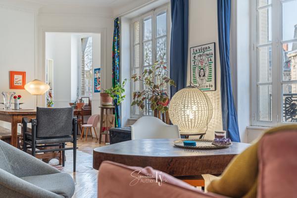 Appartement 6 pièces - 188 m² Exclusivité efficity