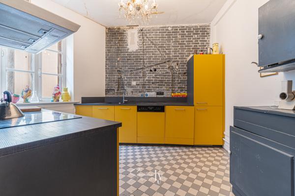 Appartement 6 pièces - 188 m² Exclusivité efficity