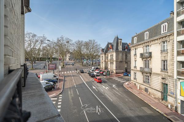 Appartement 6 pièces - 188 m² Exclusivité efficity