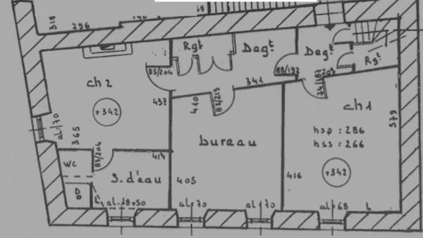 Maison Courcon 3 pièce(s) 181 m2,