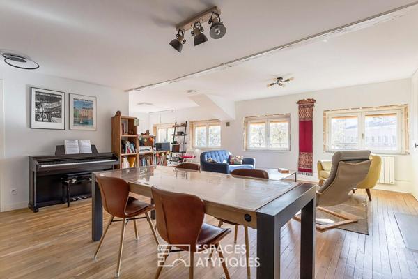 Appartement familial en dernier étage à proximité des quais de Saône