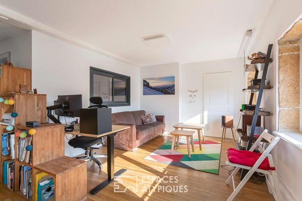 Appartement familial en dernier étage à proximité des quais de Saône