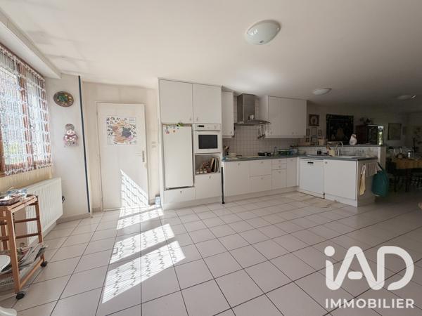Maison à vendre 7 pièces 198 m² Noidant-Chatenoy